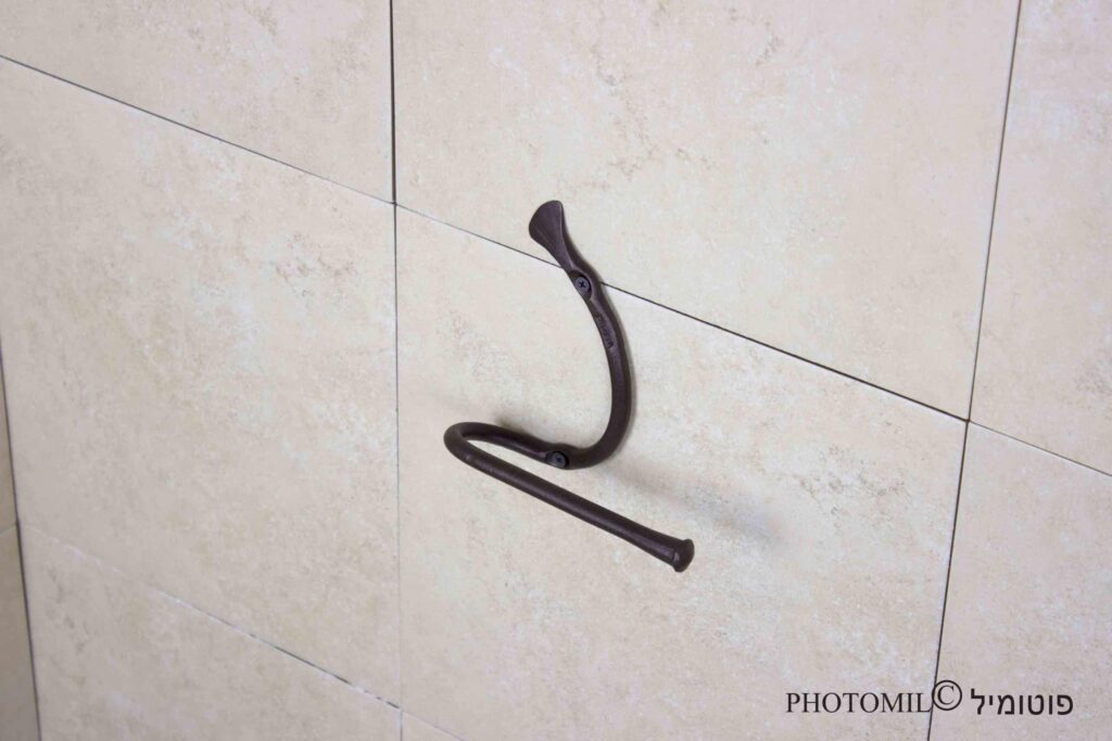 מתלה לנייר טואלט קשת – נדיר