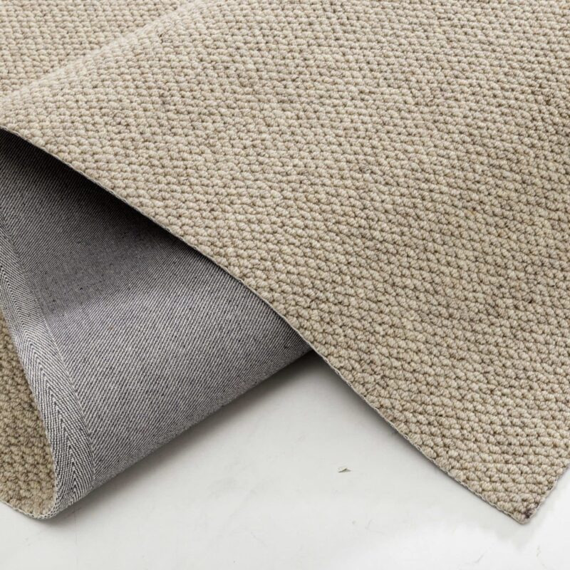 שטיח אדריאן – אבן בג׳ דגם 3