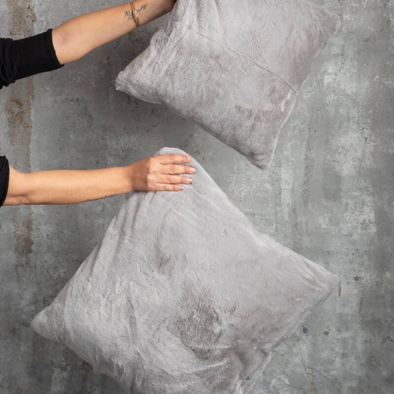 כרית לטיפה אפור בהיר