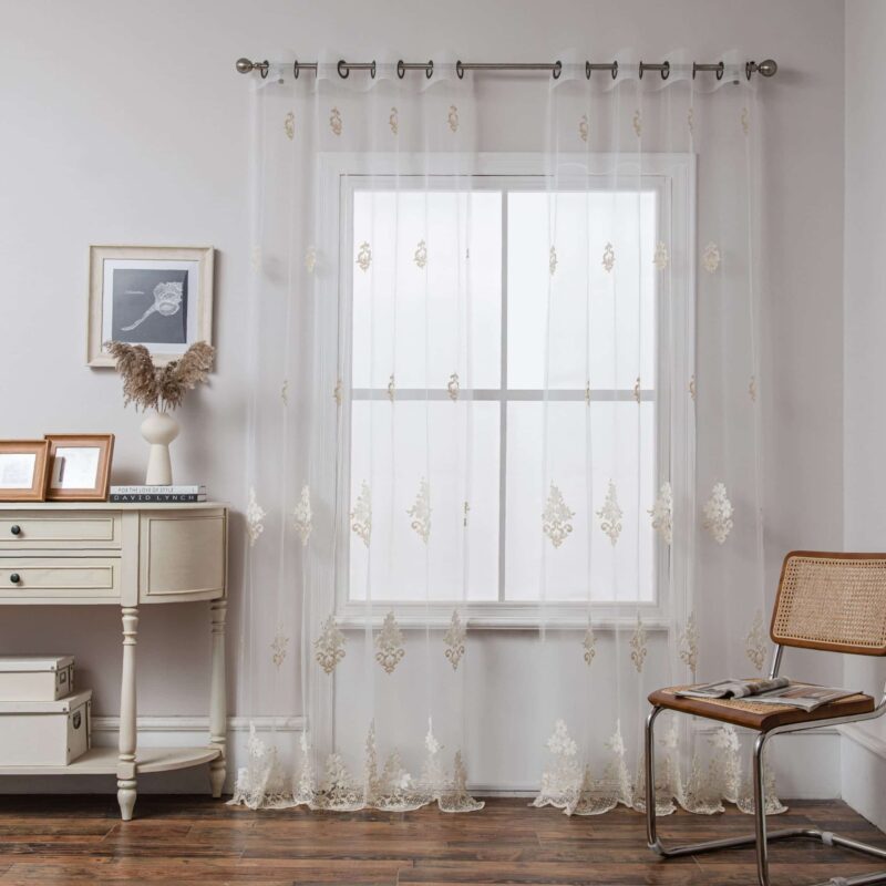 וילון טניה  – צבע בז'