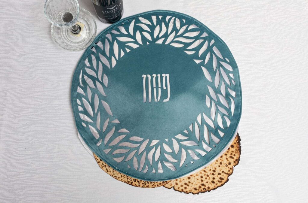 תבל – כיסוי מצה עגול מרין