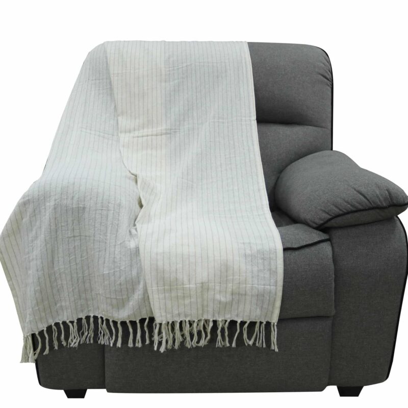 שמיכת פינוק קלרה – שמנת