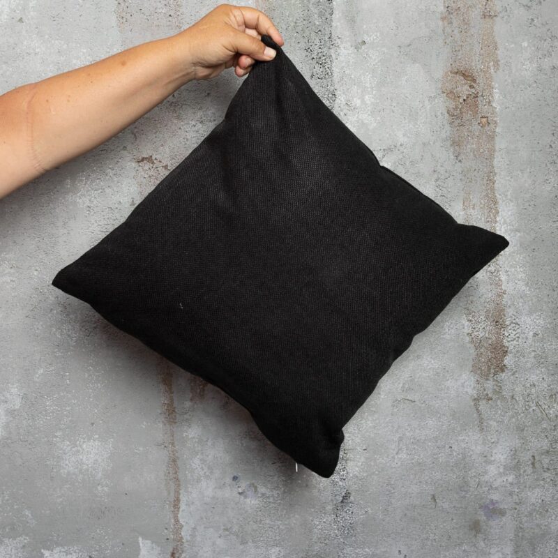 כרית גלקסיה – שחור